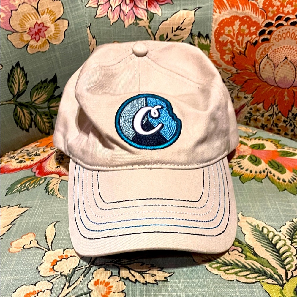COOKIES Cream and Blue Peace Cookies Cap, OS